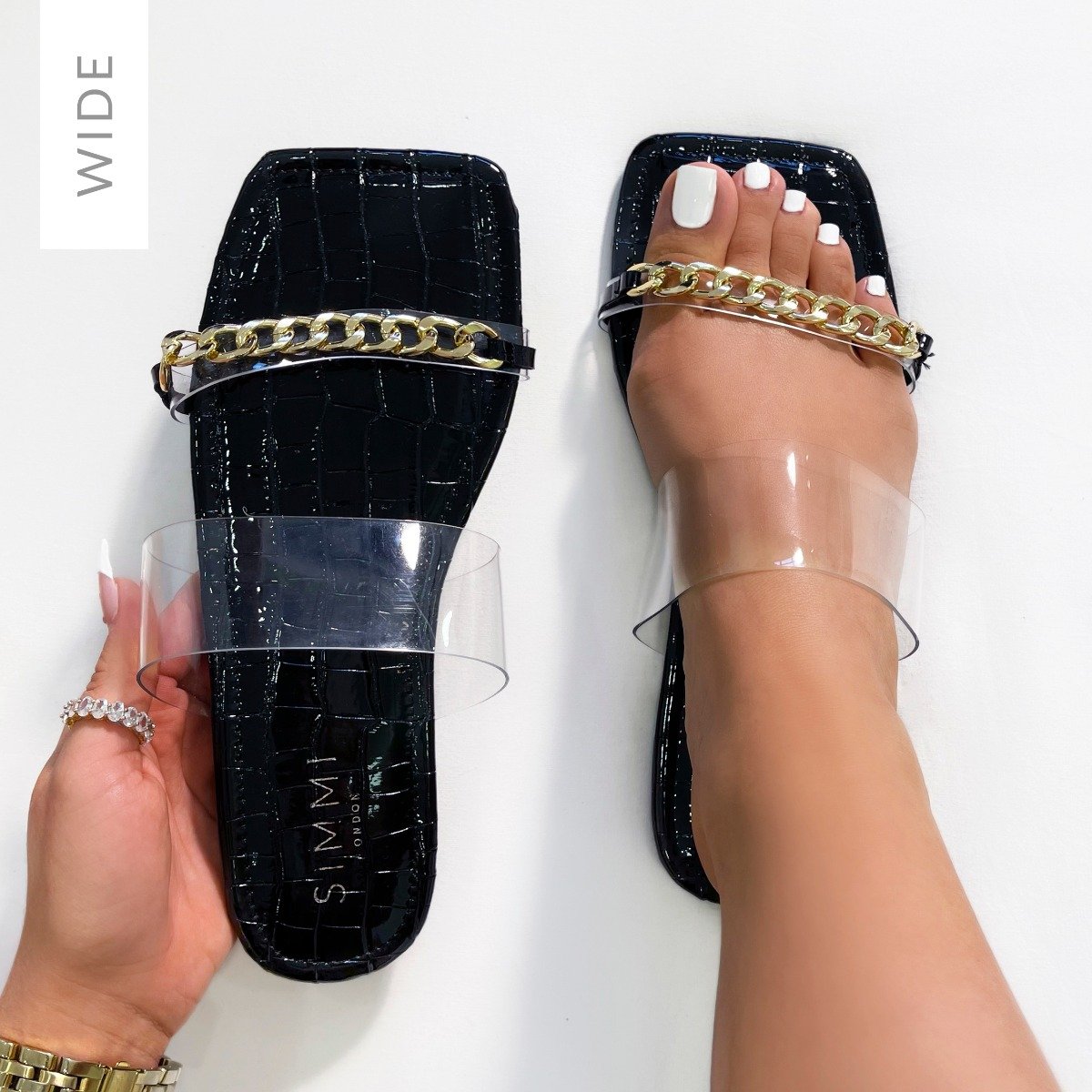 river_wide_black